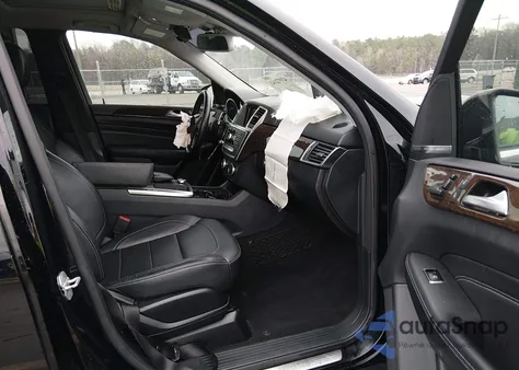 2015 Mercedes-Benz Ml 350 4Matic z USA, uszkodzony, nr VIN 4JGDA5HB3FA502839